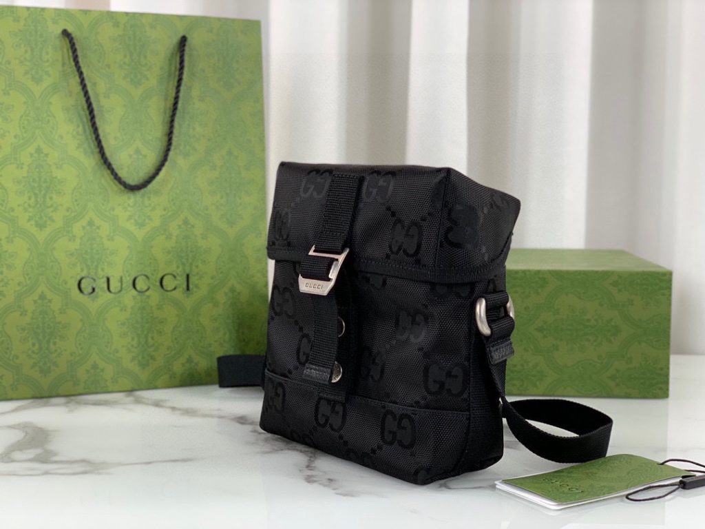 ❤️❤️ GUCCI OffTheGrid series, black nylon made from recycled yarn and 100% recycled nylon as the main fabric, black ribbon piping, model size 643858g, size 16X18.5X7cm