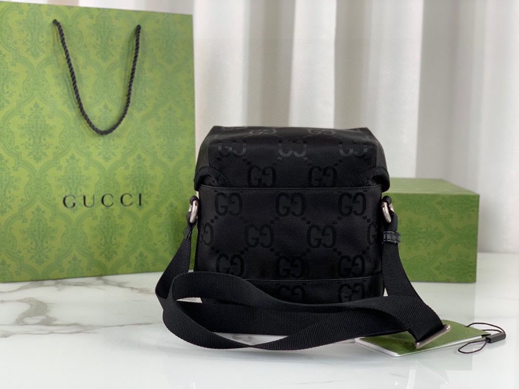 ❤️❤️ GUCCI OffTheGrid series, black nylon made from recycled yarn and 100% recycled nylon as the main fabric, black ribbon piping, model size 643858g, size 16X18.5X7cm