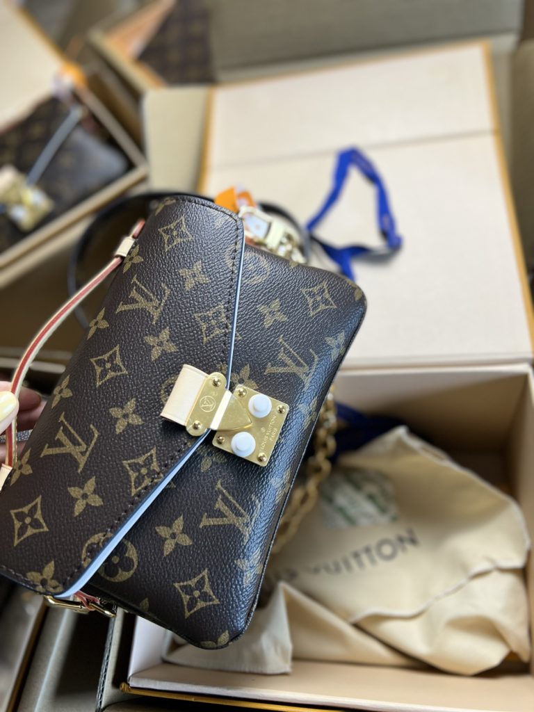 Louis Vuitton Bag