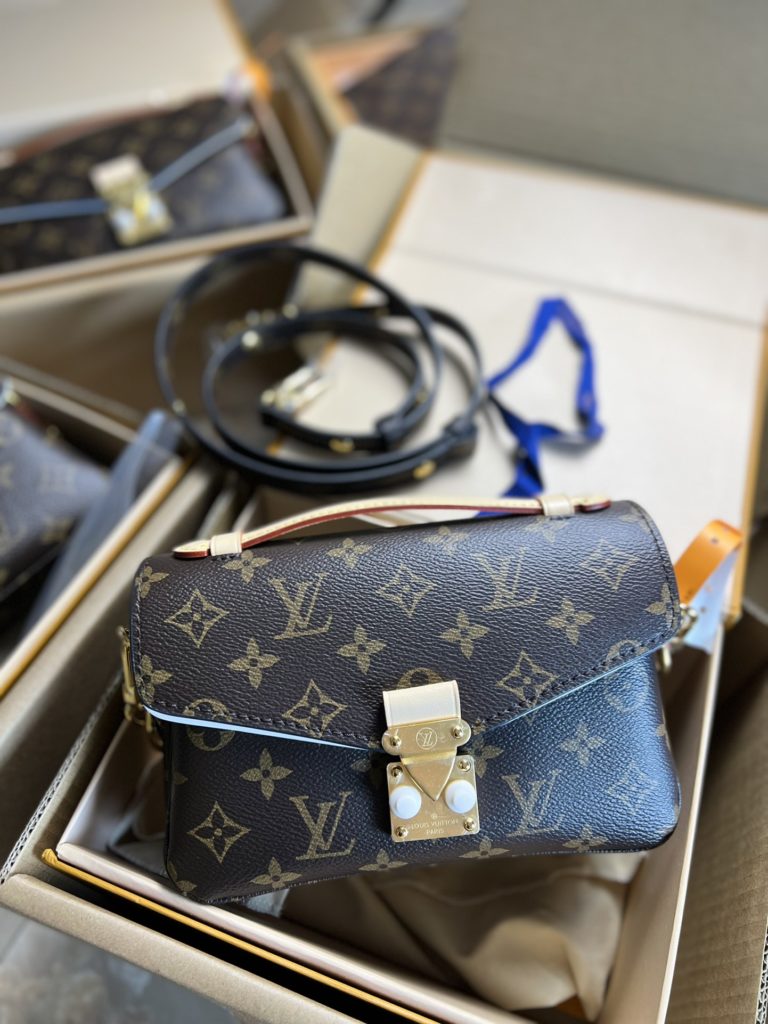 Louis Vuitton Bag