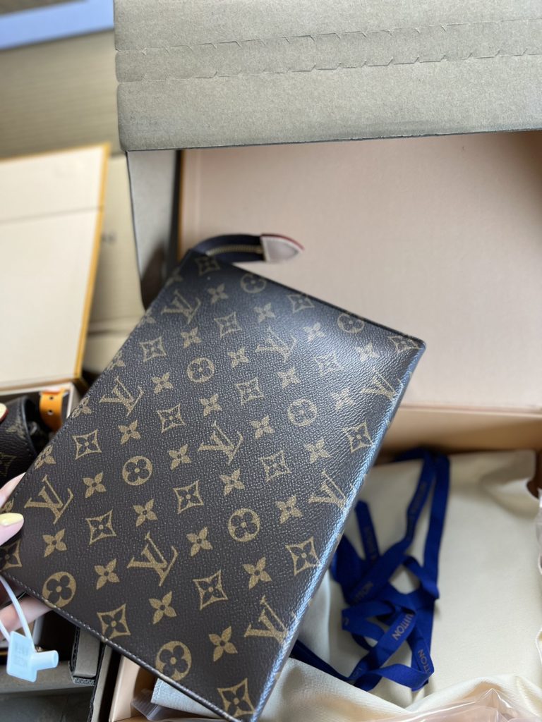 Louis Vuitton Bag