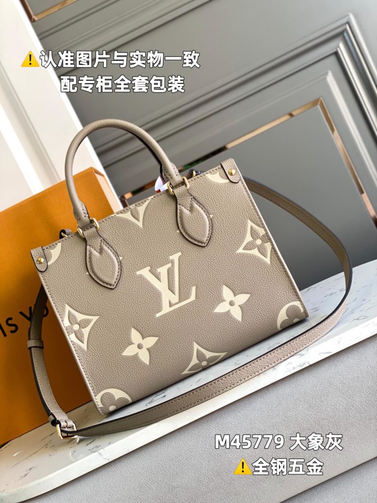 Elephant gray leather is Italian grade A leather, which is made of quality, hardware, fabric, craftsmanship, oil edge, grade A products, and the pictures are consistent with the product. It is packaged in a complete set. Size: 25x19x11.5CM