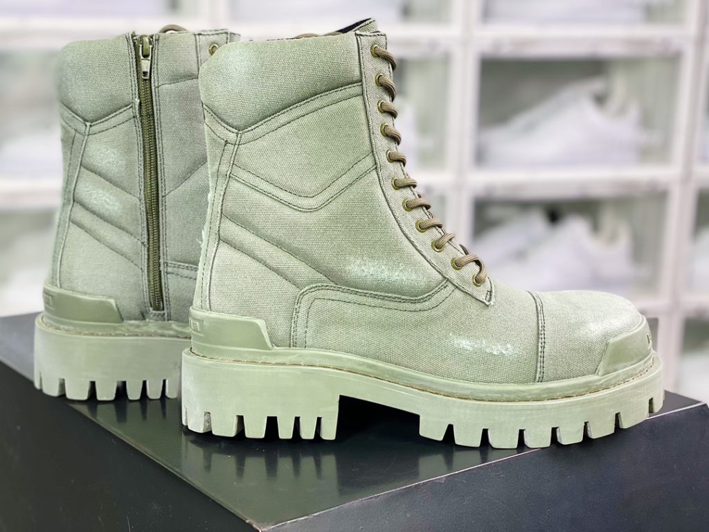 Balenciaga military boots, private molded outsole, antique craftsmanship effect workwear boots 10