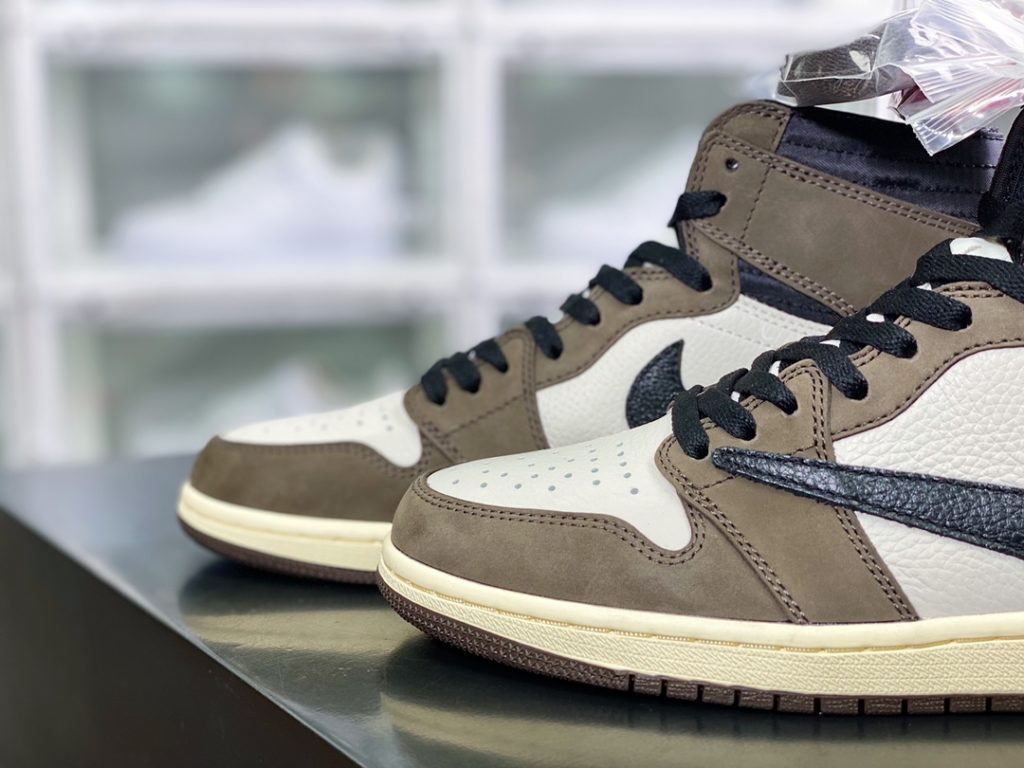 Ragment design x Travis Scott x Air Jordan 1 High OG SP 