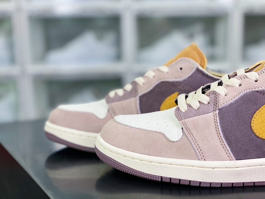 Air Jordan 1 Low SE Craft 