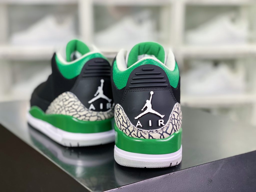 Wmns Air Jordan 3 Retro 