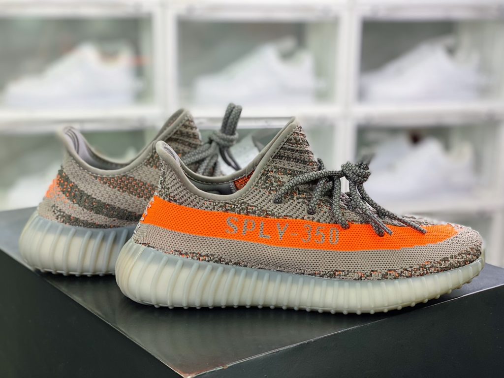 Kanye West x Yeezy Boost 350 V2 