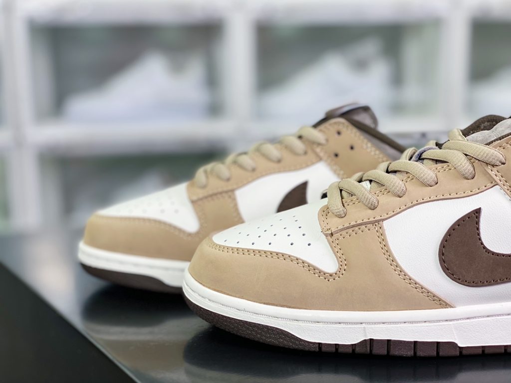 Ottomo Katsuhiro x [Nike] SB Dunk Low 