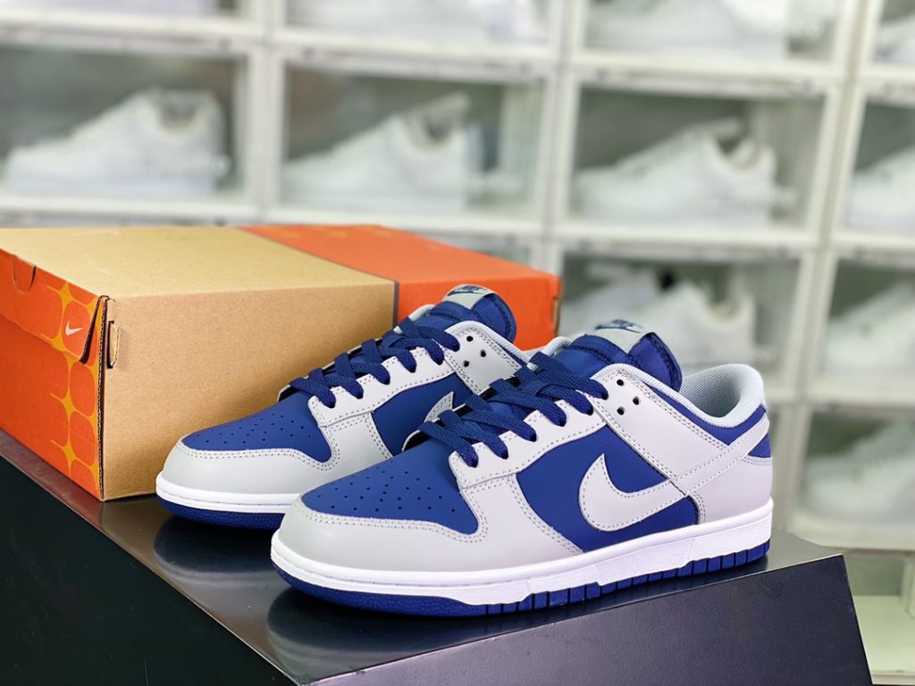 Atmos x [Nike] SB Dunk Low 