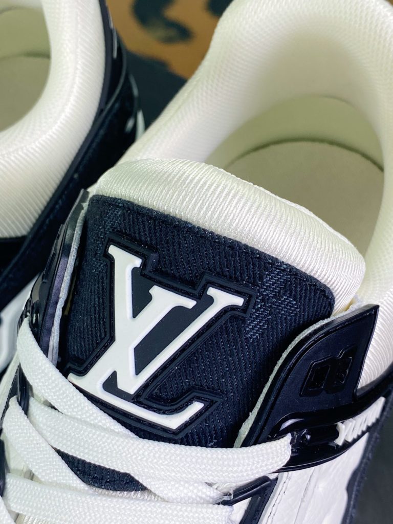 Virgil Abloh personally designed the cutting tool ❗ The all-new LV Louis Vuitton Trainer Sneaker Low Low cut retro casual sports culture versatile basketball board shoes 10