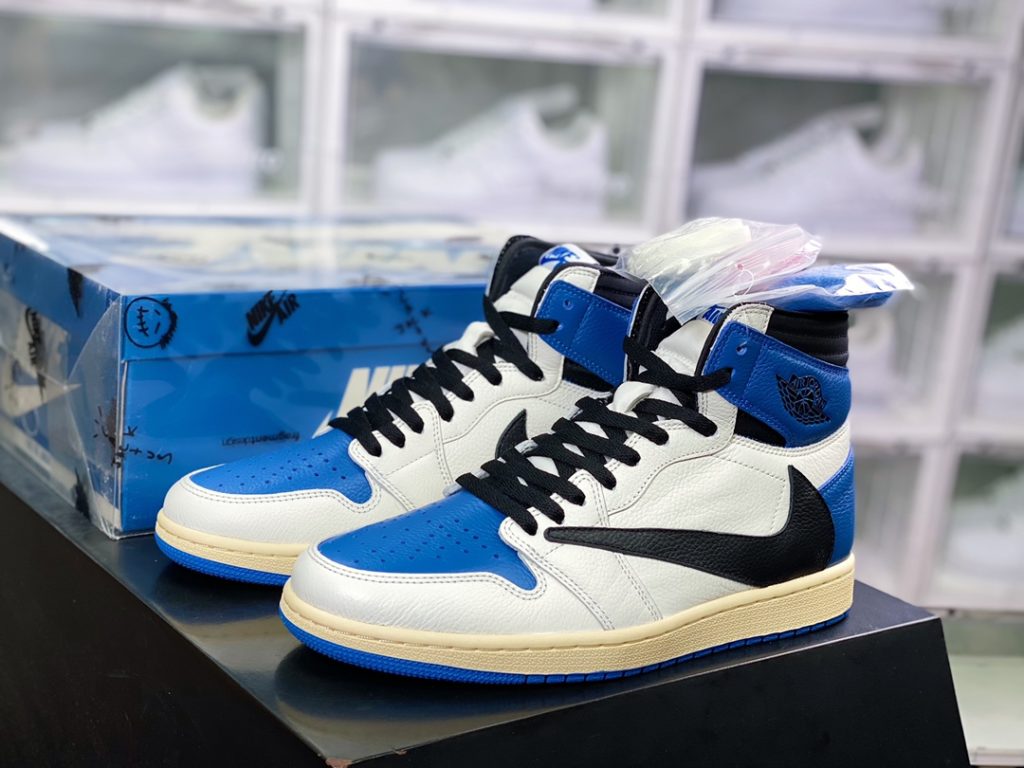 Ragment design x Travis Scott x Air Jordan 1 High OG SP 