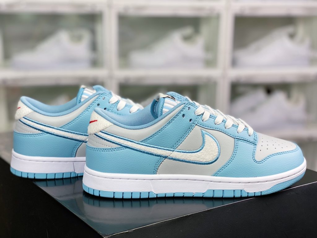 Nike Nike] SB Dunk Low Retro 