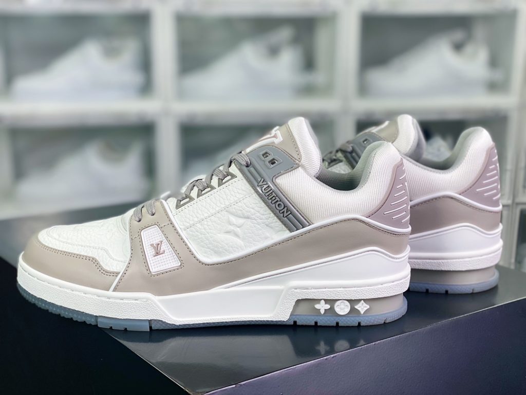 Virgil Abloh personally designed the cutting tool ❗ The all-new LV Louis Vuitton Trainer Sneaker Low Low cut retro casual sports culture versatile basketball board shoes 10