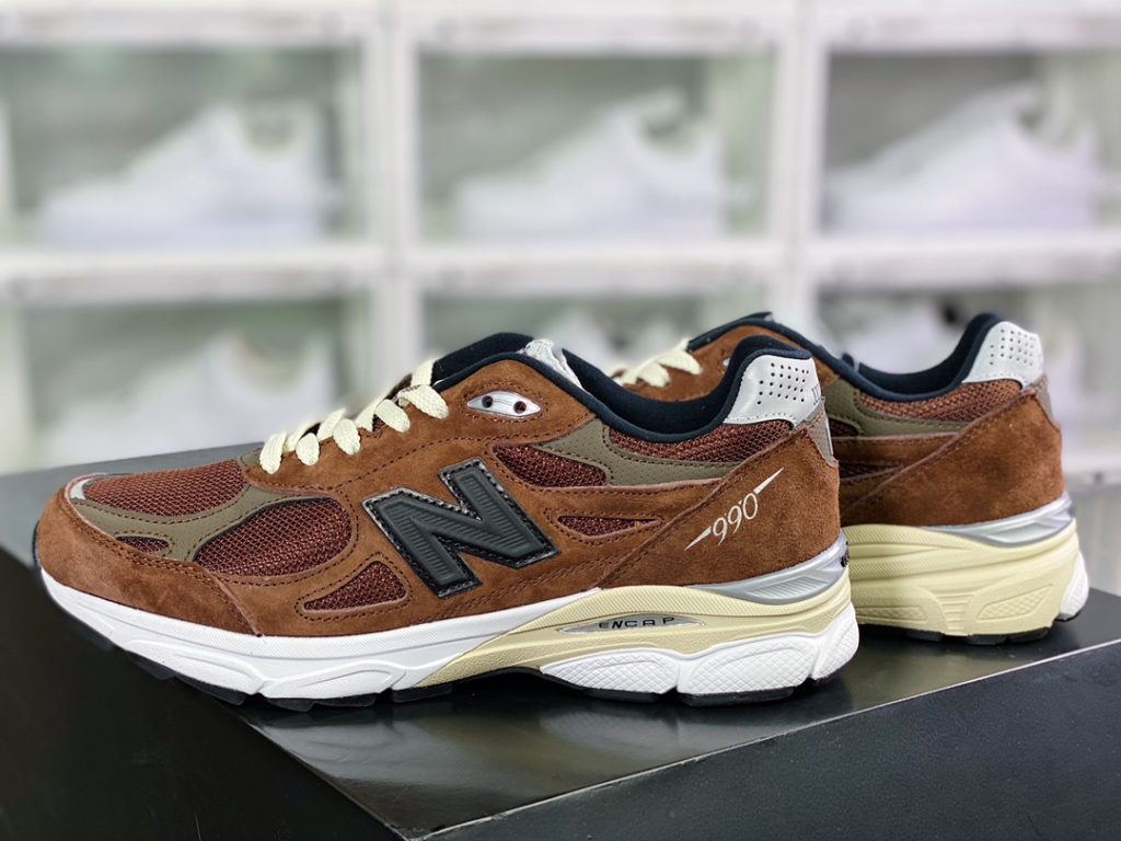 [New Balance New Balance] Made in USA M990V3 series, low top, American origin, classic, retro, leisure, sports, versatile running shoes, 