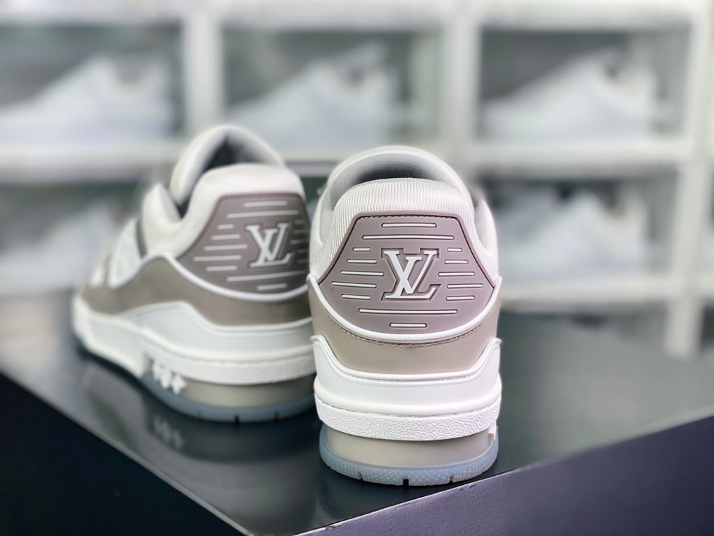 Virgil Abloh personally designed the cutting tool ❗ The all-new LV Louis Vuitton Trainer Sneaker Low Low cut retro casual sports culture versatile basketball board shoes 10