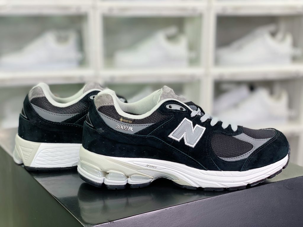 [NB New Balance New Balance] ML2002 series retro dad style leisure sports jogging shoes 