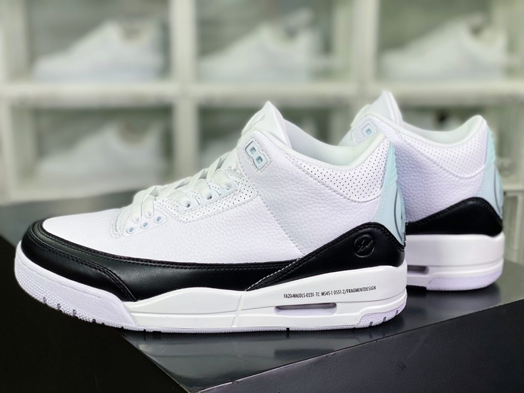 Wmns Air Jordan 3 Retro 