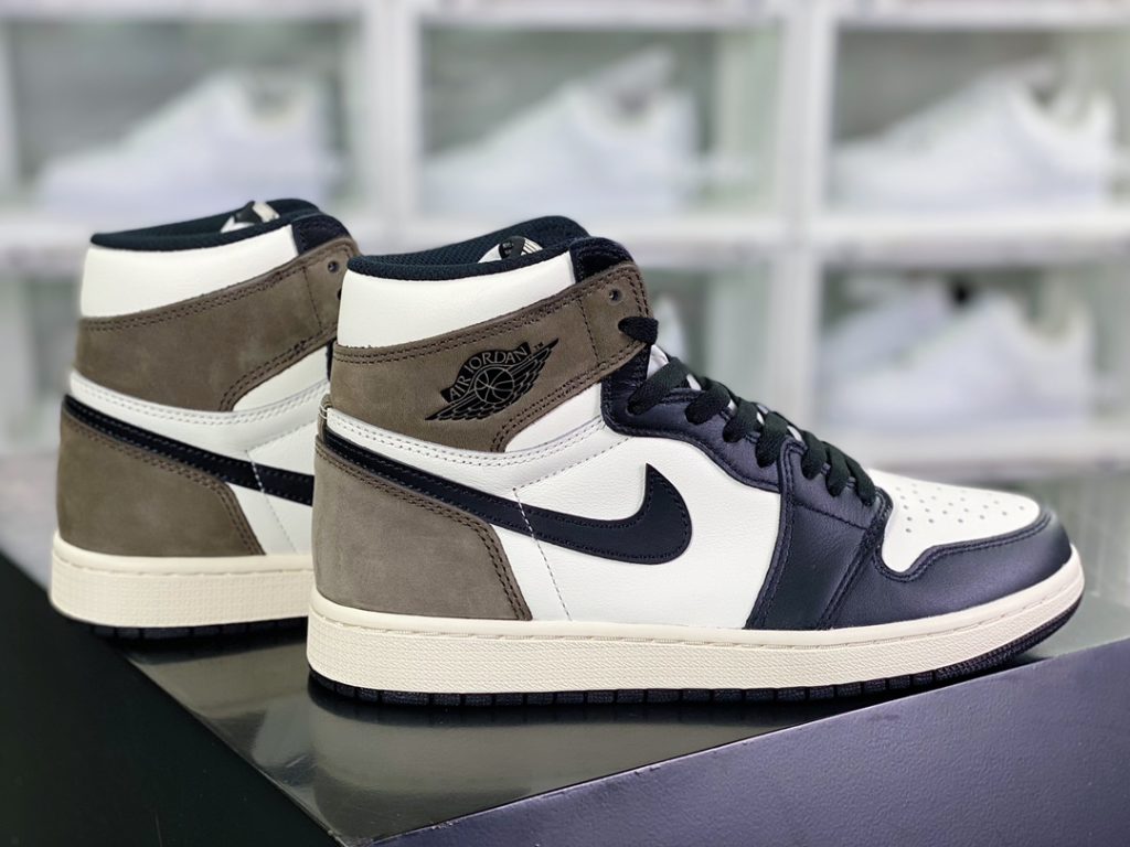 Air Jordan 1 Retro High OG 