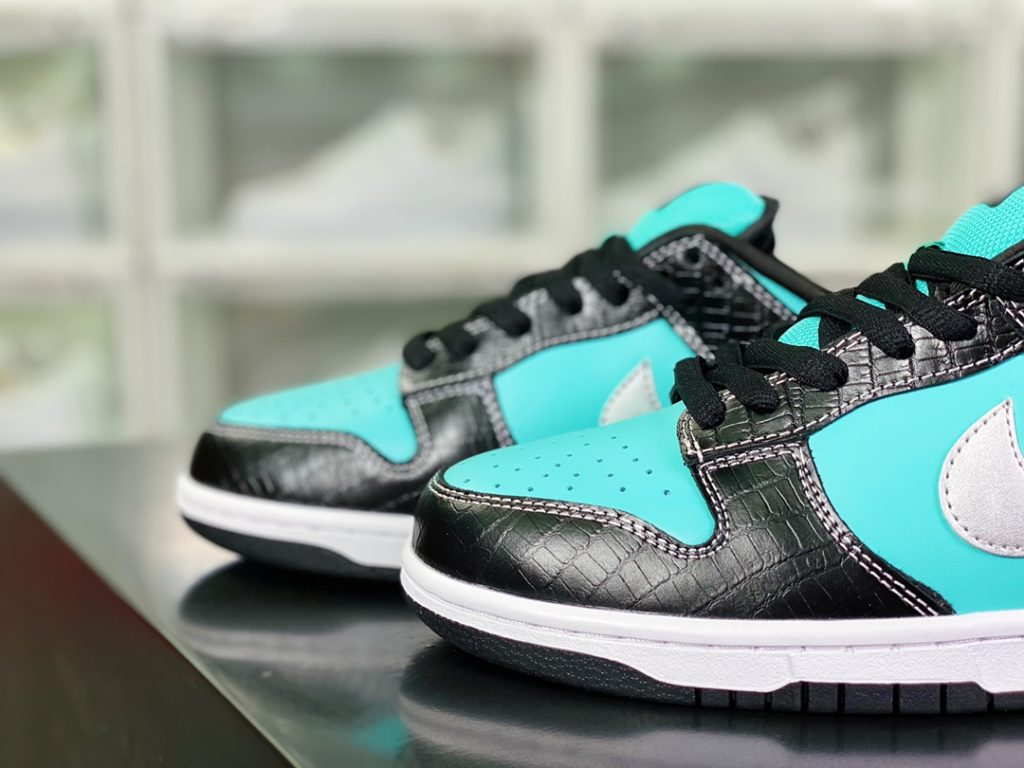 Diamond Supply Co. x [Nike] Dunk Low Pro SB 