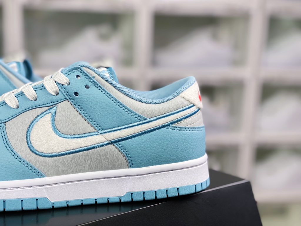 Nike Nike] SB Dunk Low Retro 