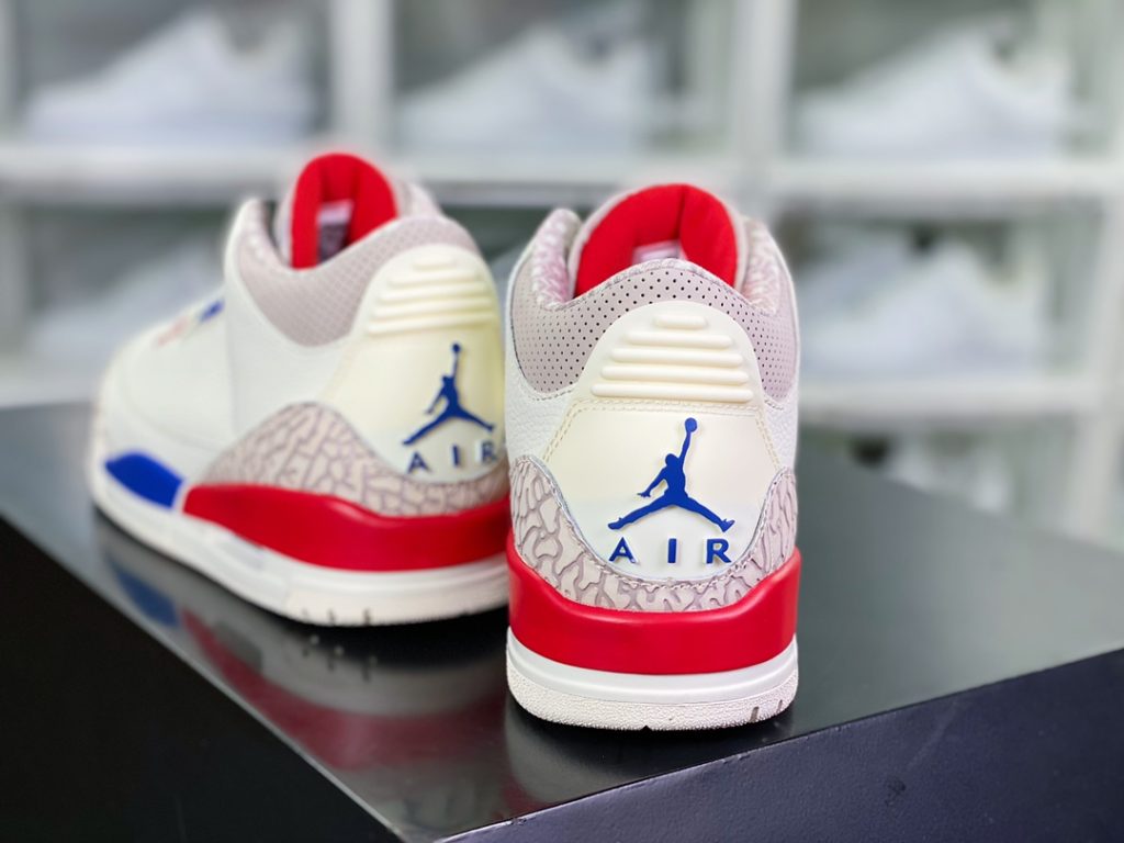 Wmns Air Jordan 3 Retro 