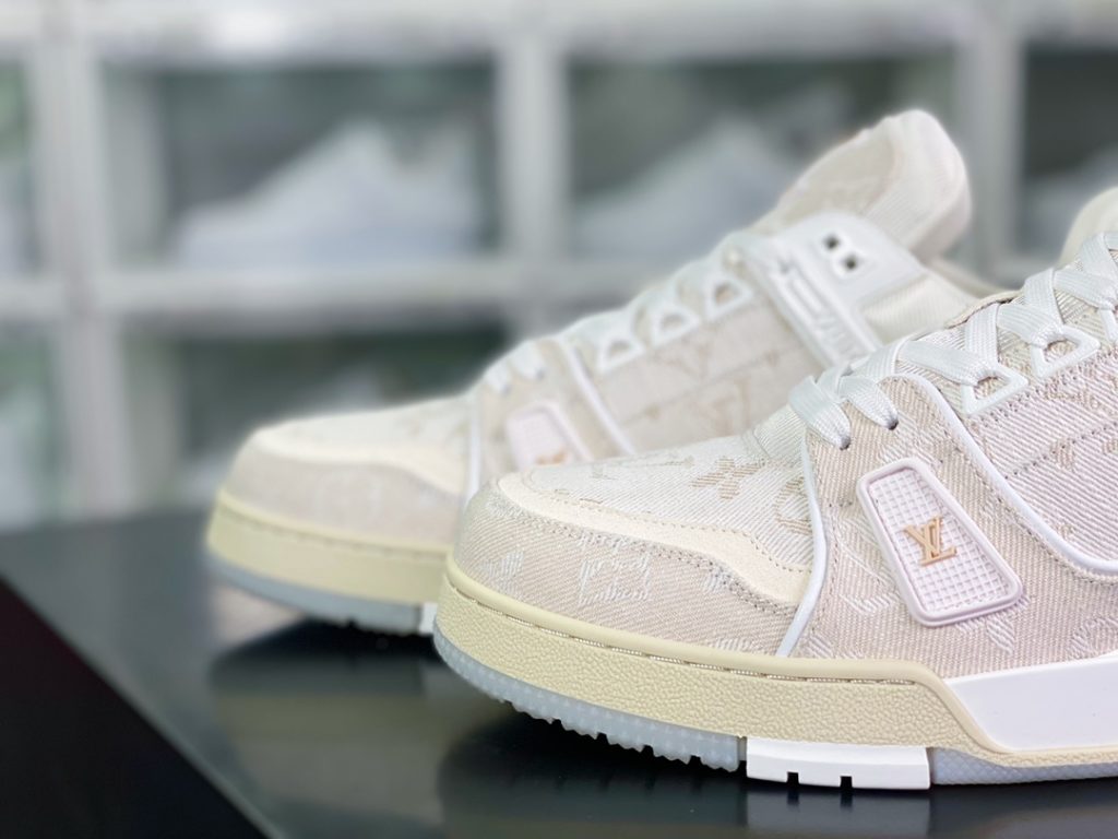 Virgil Abloh personally designed the cutting tool ❗ The all-new LV Louis Vuitton Trainer Sneaker Low Low cut retro casual sports culture versatile basketball board shoes 10