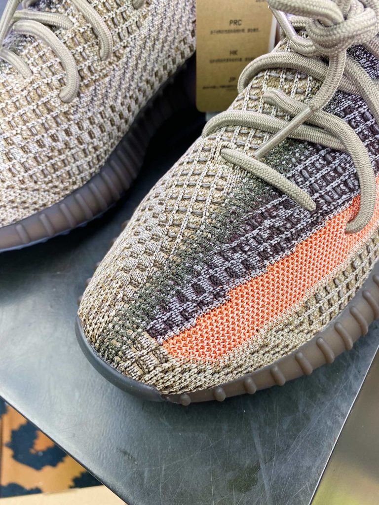 Kanye West x Yeezy Boost 350 V2 