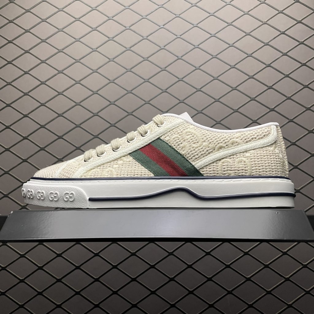 Local self fetching Overseas Shopping Agency Exclusive Quality Gucci Gucci Tennis 1977 Series Low Top Casual Board Shoes Officially Synchronized New Color Matching Exclusive First Available on Market The Highest Version Original Shoes Development Full Set of Counter Packages and Accessories Size: 35 36 37 38 39