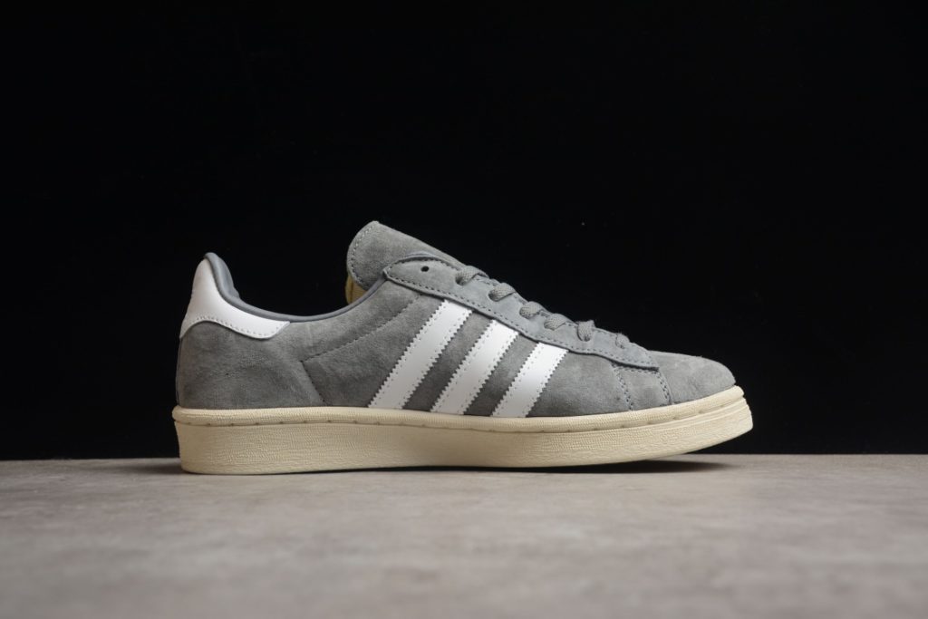 A06B AD Originals Campus 80S College Series Classic Vintage Low top Versatile Casual Sports Board Shoes Gray GX9406 has swept the field of subculture since its appearance in the 1980s. The Campus 80s shoe body uses soft suede material to create a symbolic three stripe logo on the side. Size: 36 36 2/37 1/38 38 3/39 1/40 40 2/41 1/42 42 3/43 1/44 45