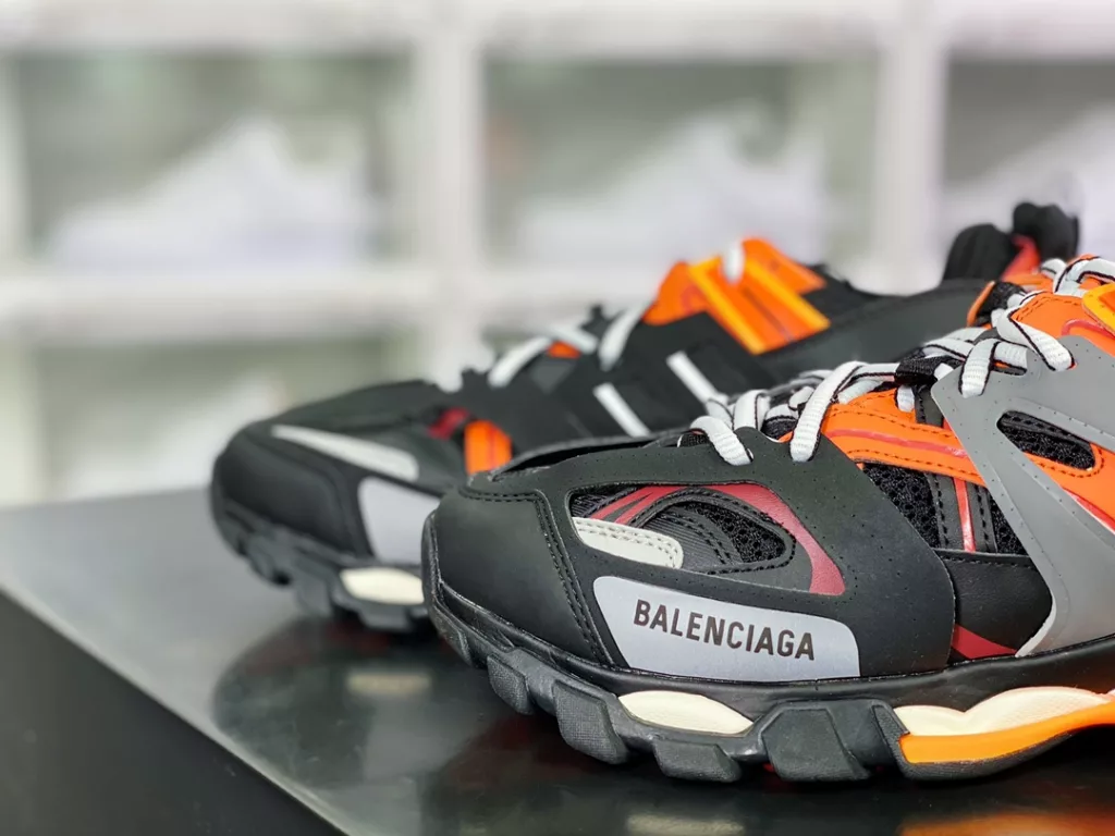 BALENCIAGA Track Trainers 3.0-generation retro wild running dad trend versatile jogging shoes 542023 W3AC1 189710