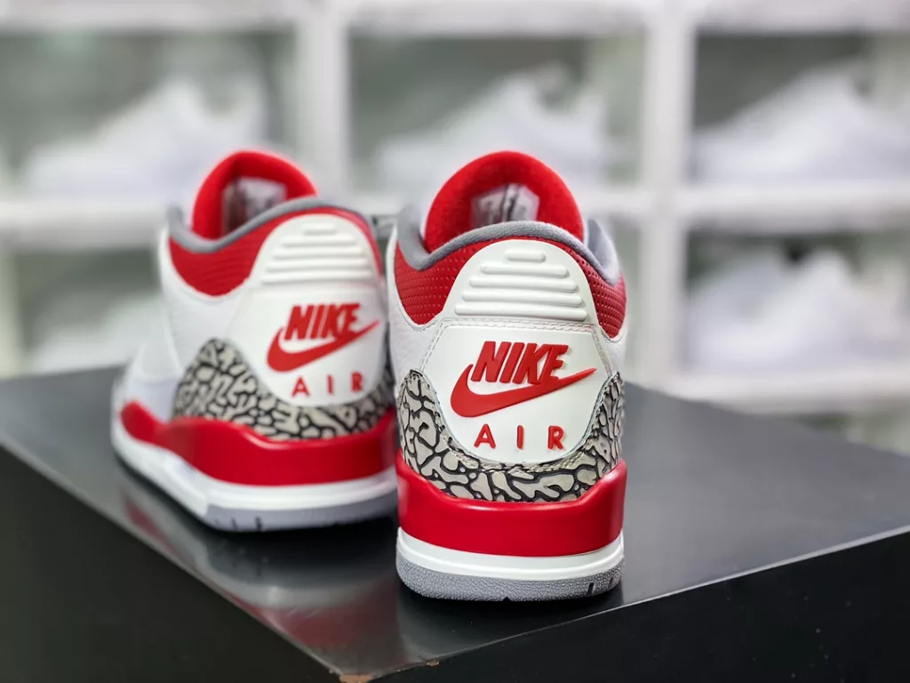 Nike Air Jordan 3 Retro OG 