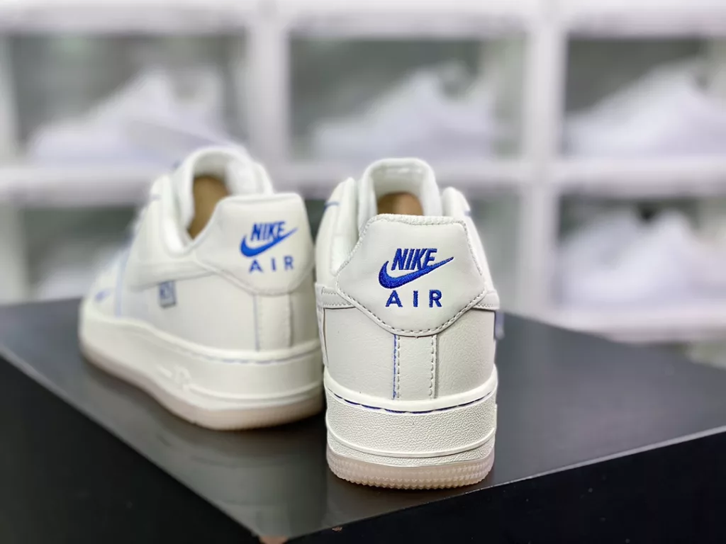 Nike Air Force 1'07 Low 