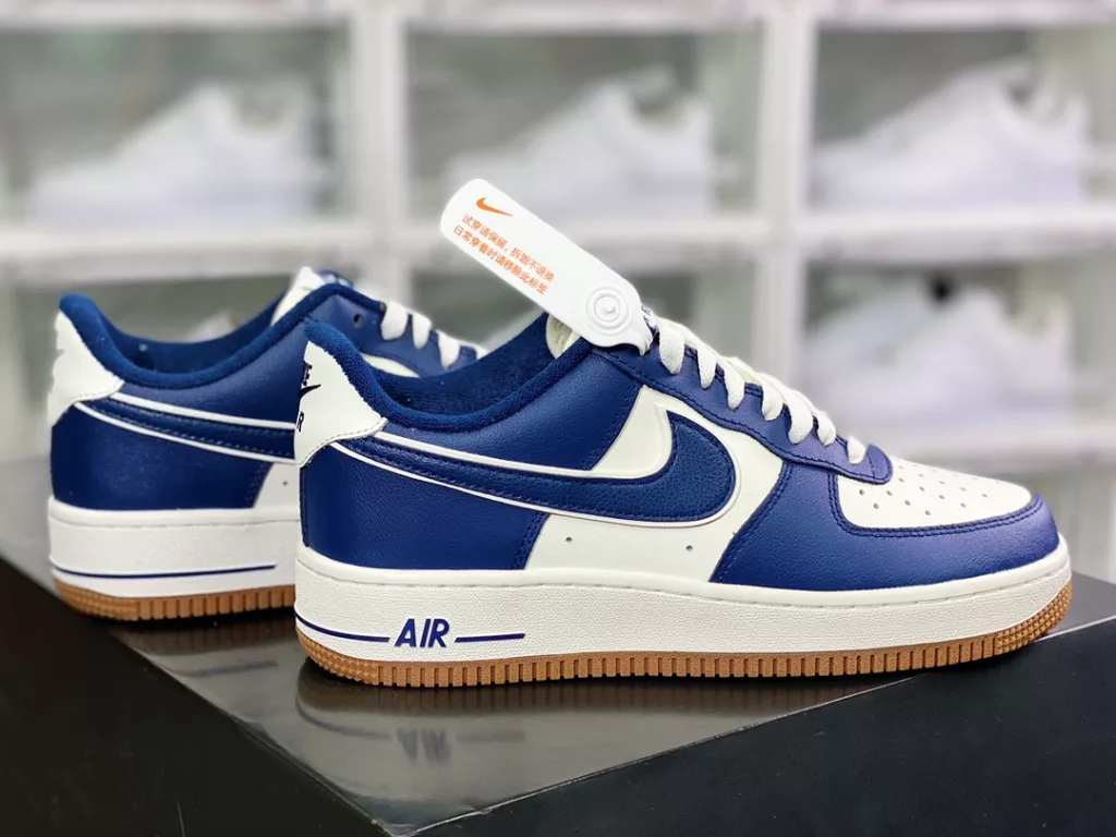 Nike Air Force 1'07 Low LX 