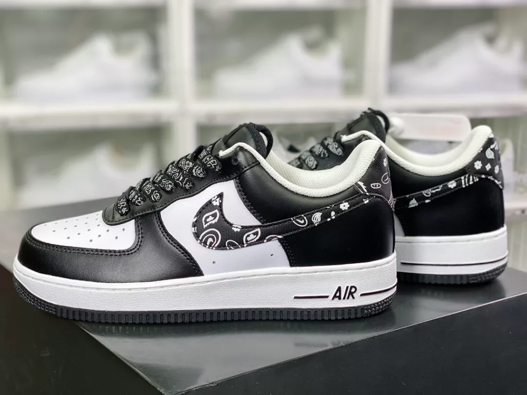 Nike Air Force 1'07 Low 