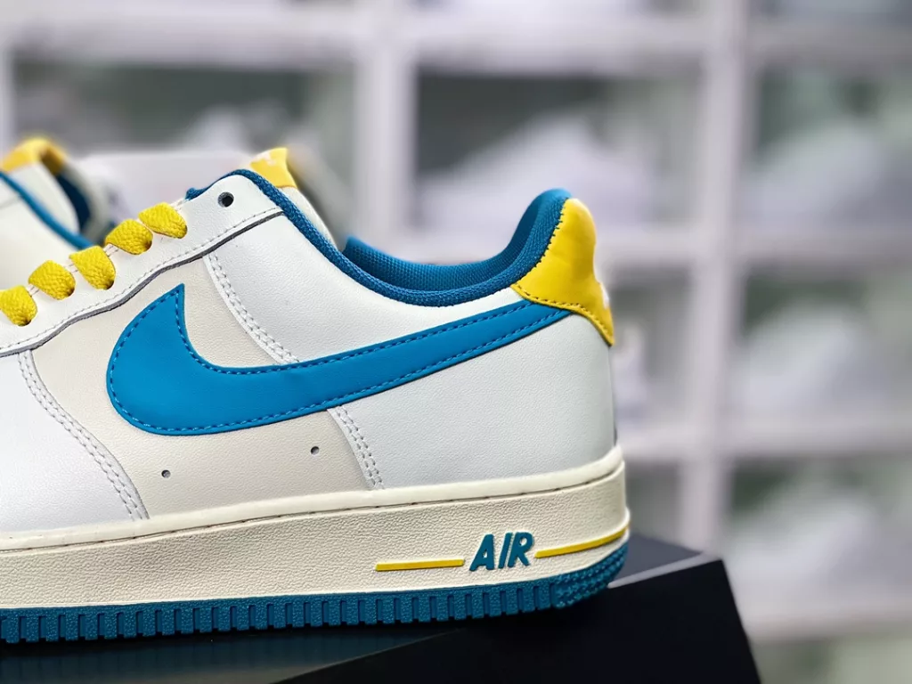 Nike By You Air Force 1'07 Low Retro SP Air Force One Low top Classic Versatile Casual Sneakers Leather White Water Blue Light Yellow 