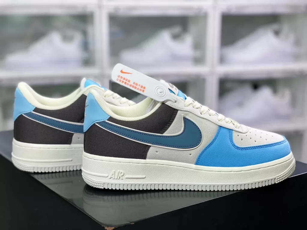 Nike Air Force 1'07 Low QS 