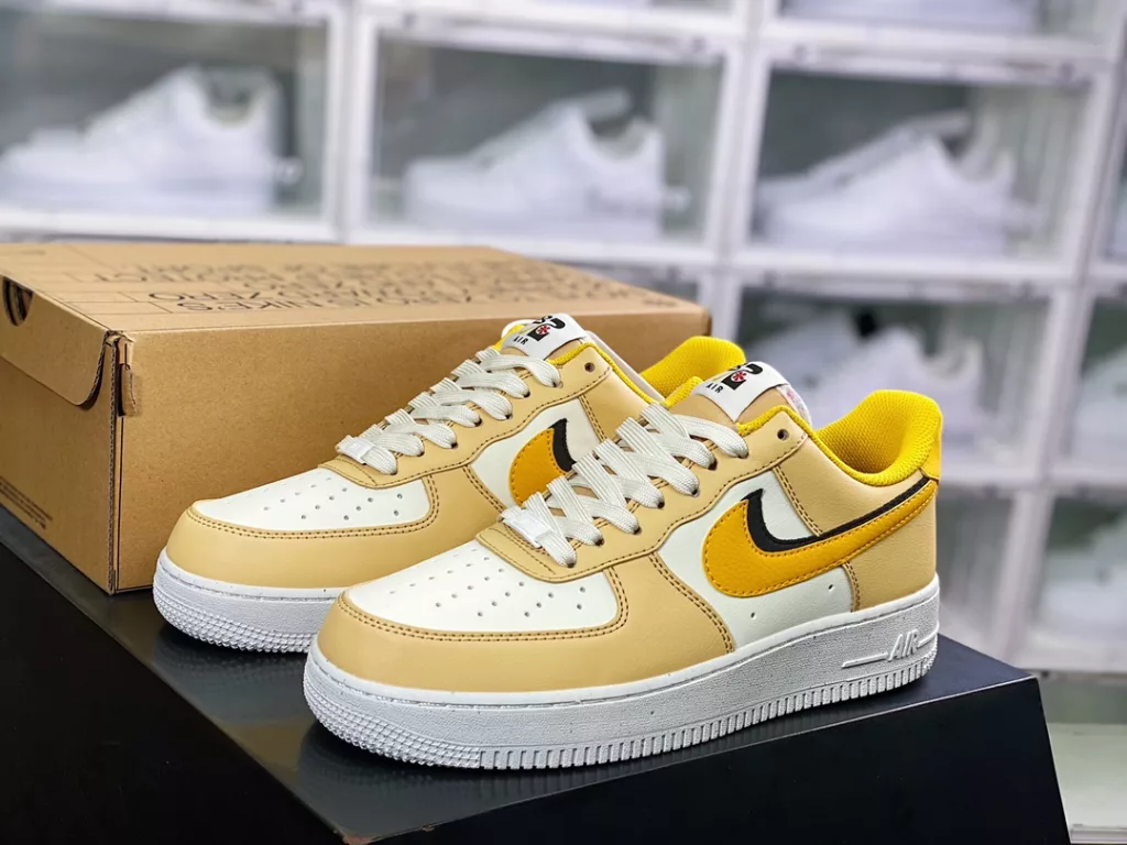 Nike Air Force 1Low '07 LV8 