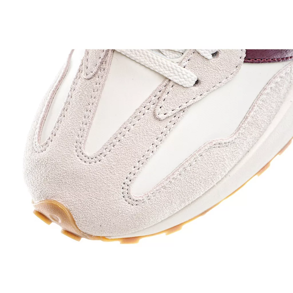 The pure original version of the New Balance NB327 series retro casual sports jogging shoes is created by combining the original factory fine suede data file with secondary high density MD material. The original sole and upper are made of specially customized materials with delicate patterns from the original factory