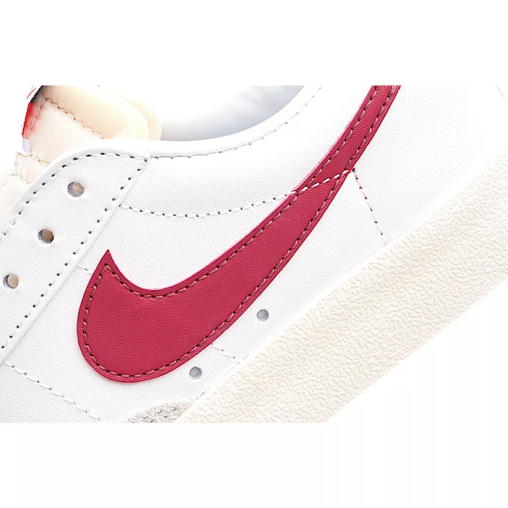 The Nike Blazer Mid '1977 Vintage Low 