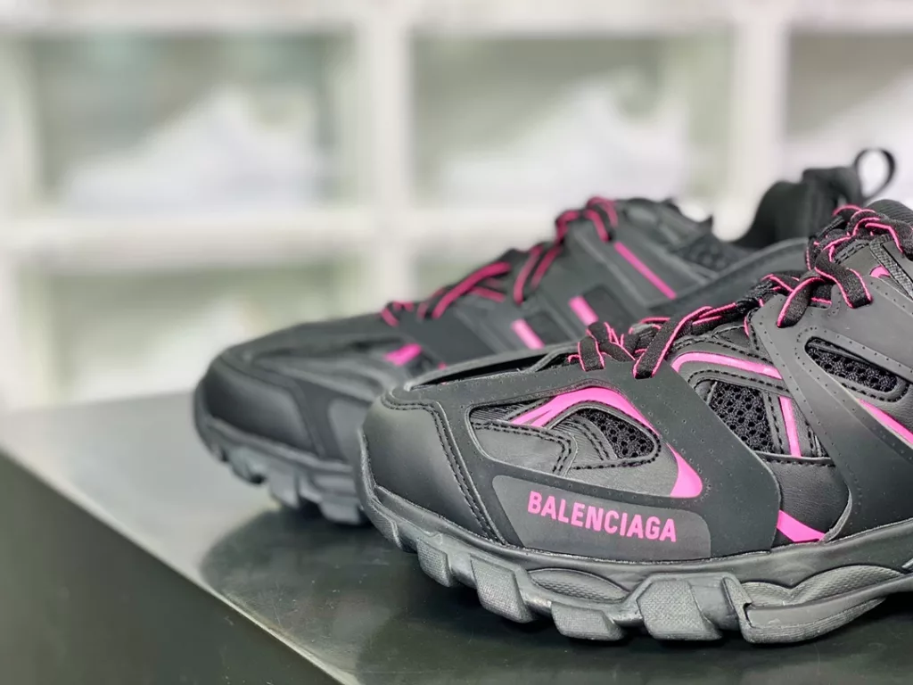 BALENCIAGA Track Trainers 3.0-generation retro wild running dad trend versatile jogging shoes 542023 W3AC1 189710