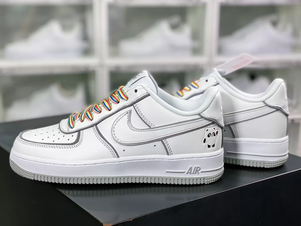 Official new color, Nike Air Force 1'07 Low 