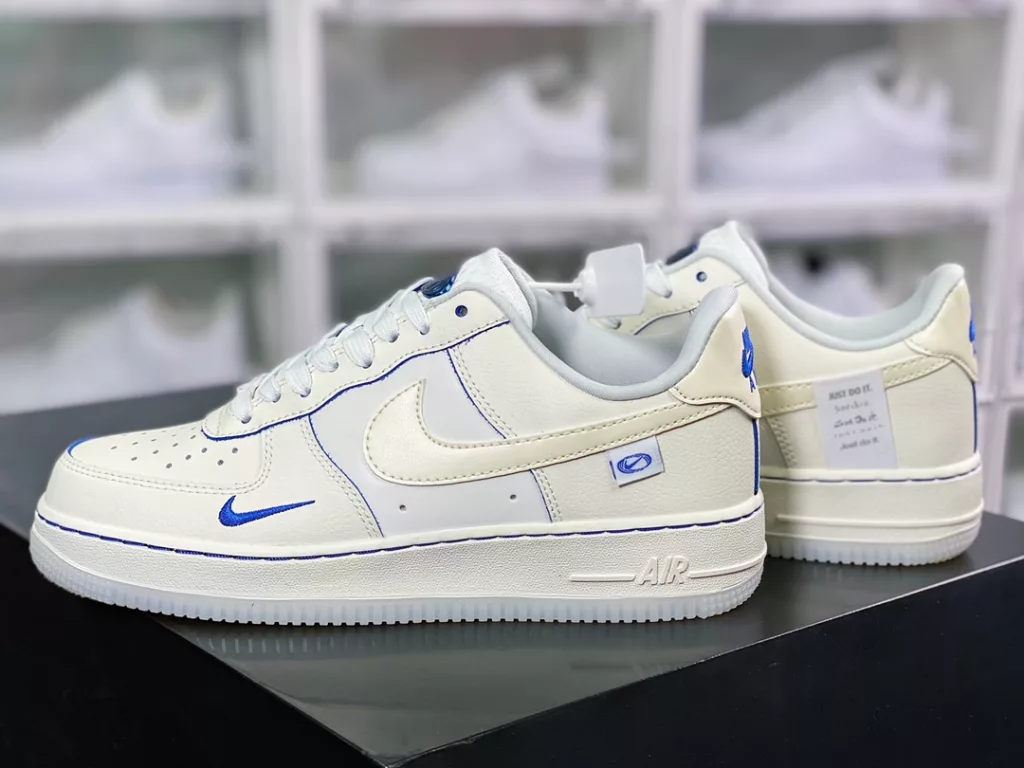 Nike Air Force 1'07 Low 