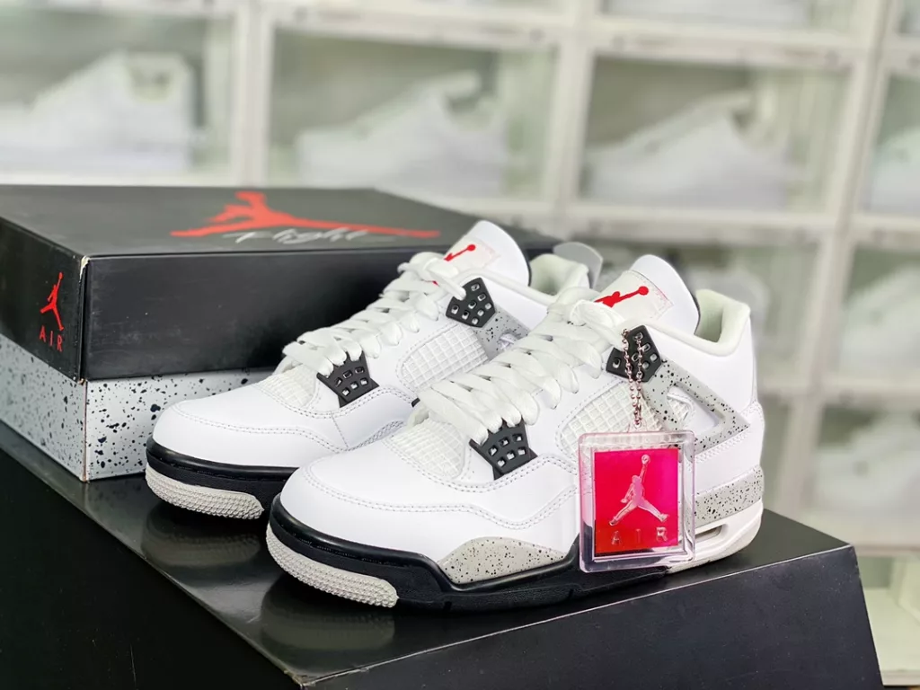 Air Jordan 4 Retro OG 