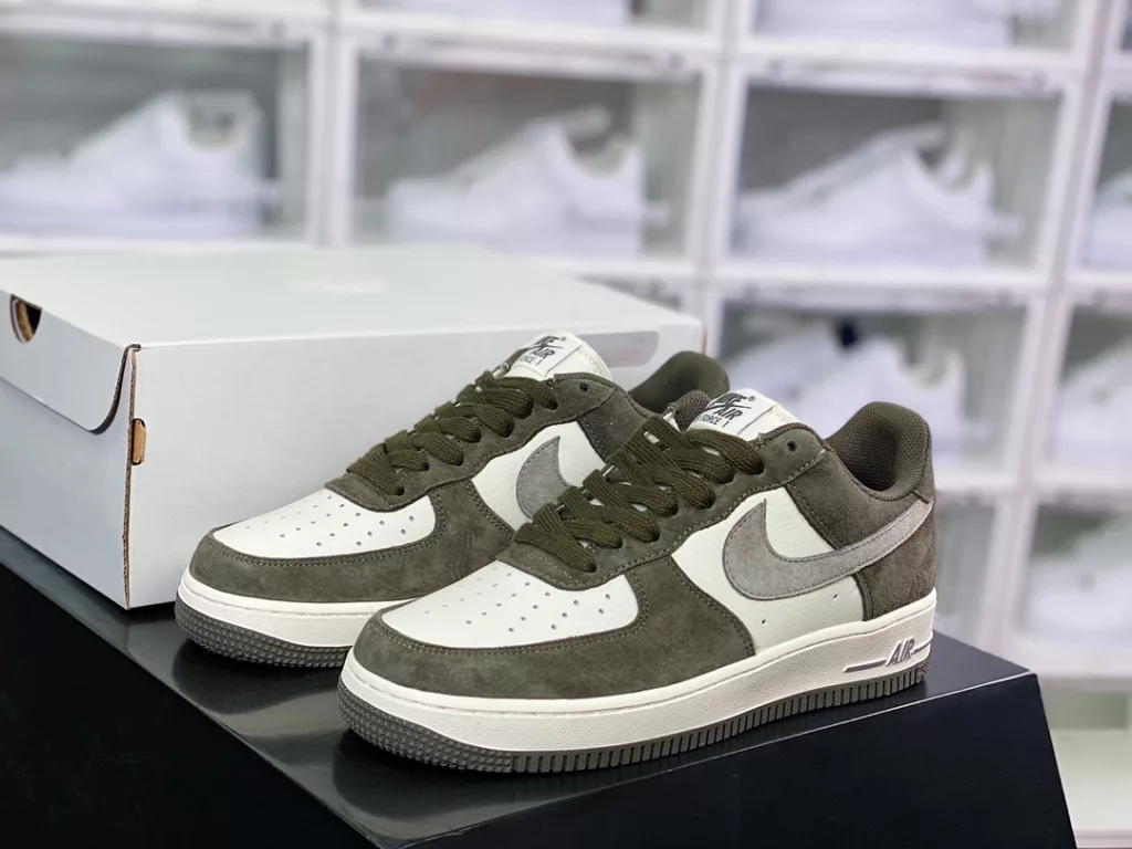 Dayou Keyang/Otomo Katsuhiro x Air Force 1'07 LV8 Low 