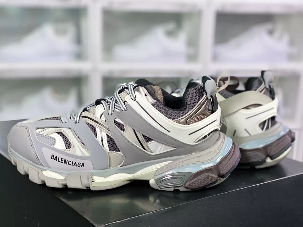 BALENCIAGA Track Trainers 3.0-generation retro wild running dad trend versatile jogging shoes 542023 W3AC1 189710