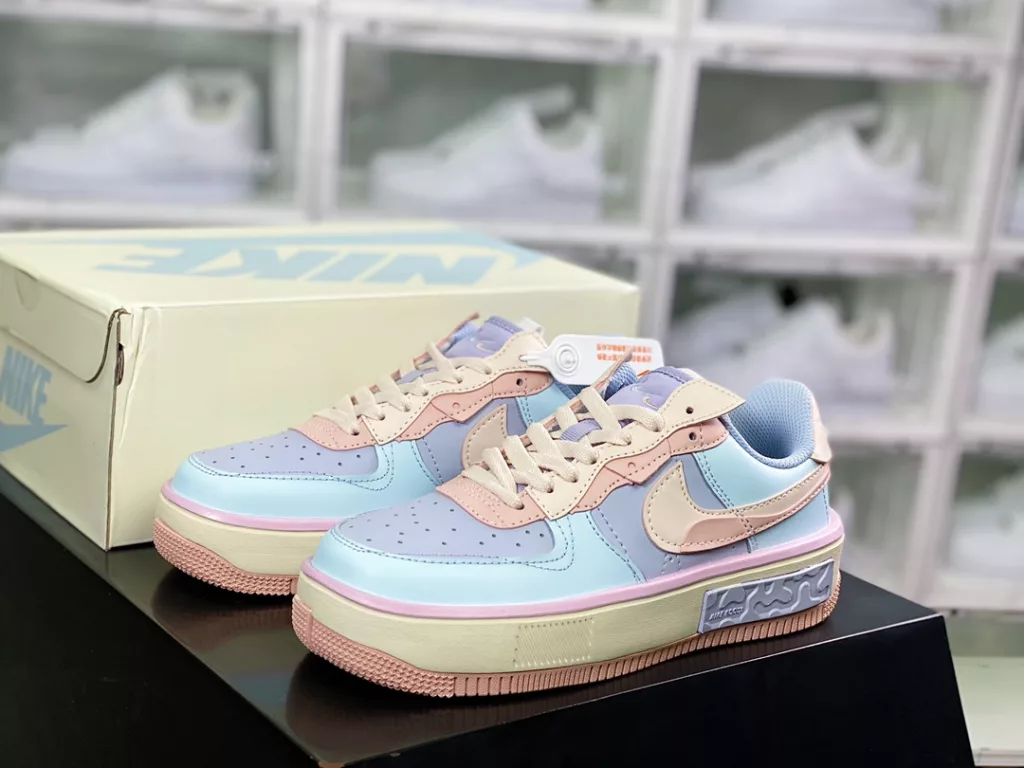 The all-new Nike Wmns Air Force 1 Fontanka 