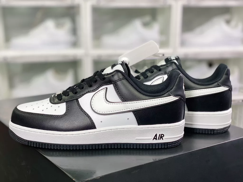 Nike Air Force 1'07 Low 