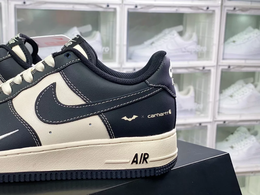 Nike Air Force 1'07 Low 