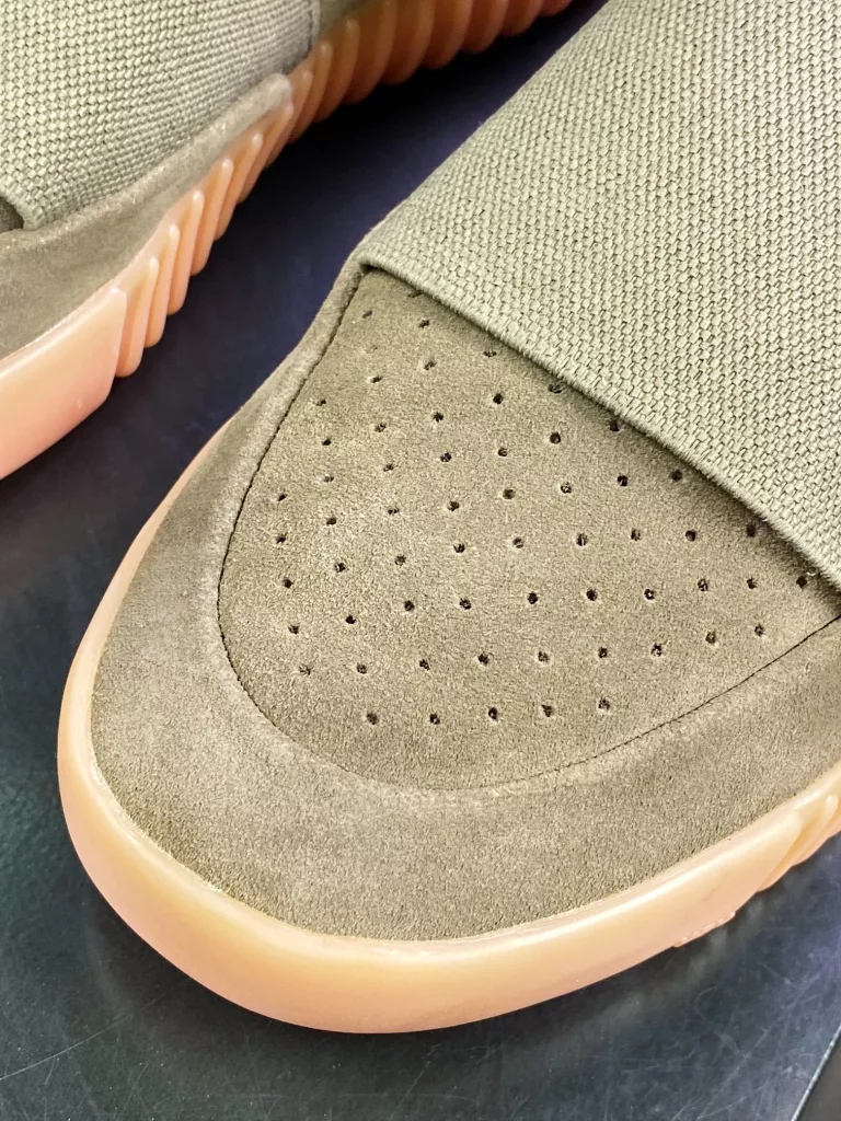 Kanye West x Originals YEEZY BOOST 750 