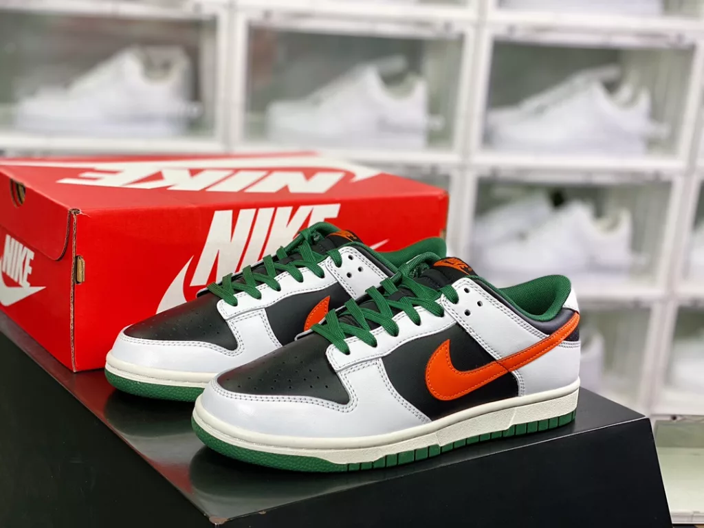 Nike By You SB Dunk Low Retro SP Dunk Collection Low Top Casual Sports Skateboarding Board Shoe 